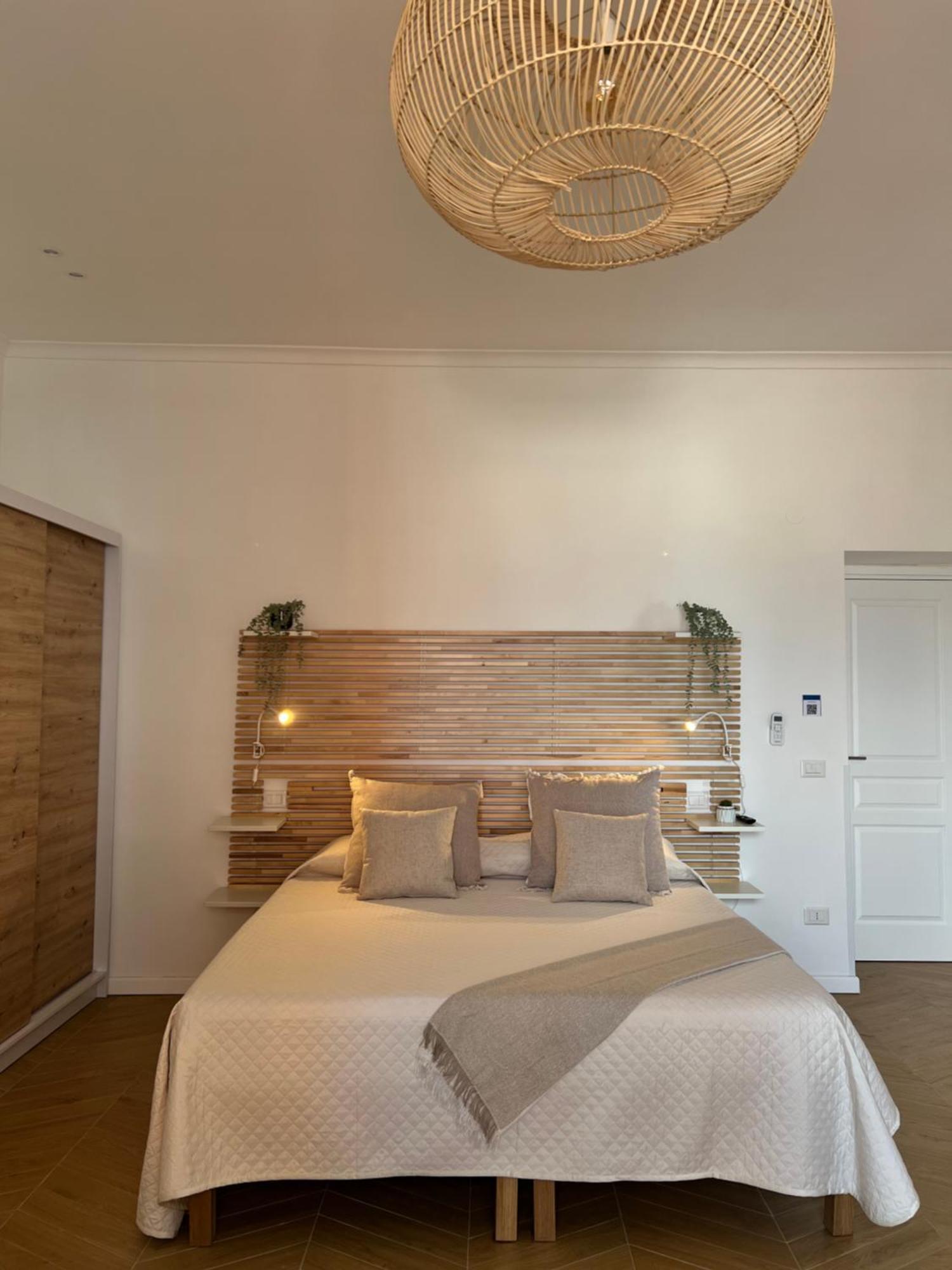 Gennarino Apartments - Panorama Suite With Balcony And Urban Loft Napoli Exterior foto