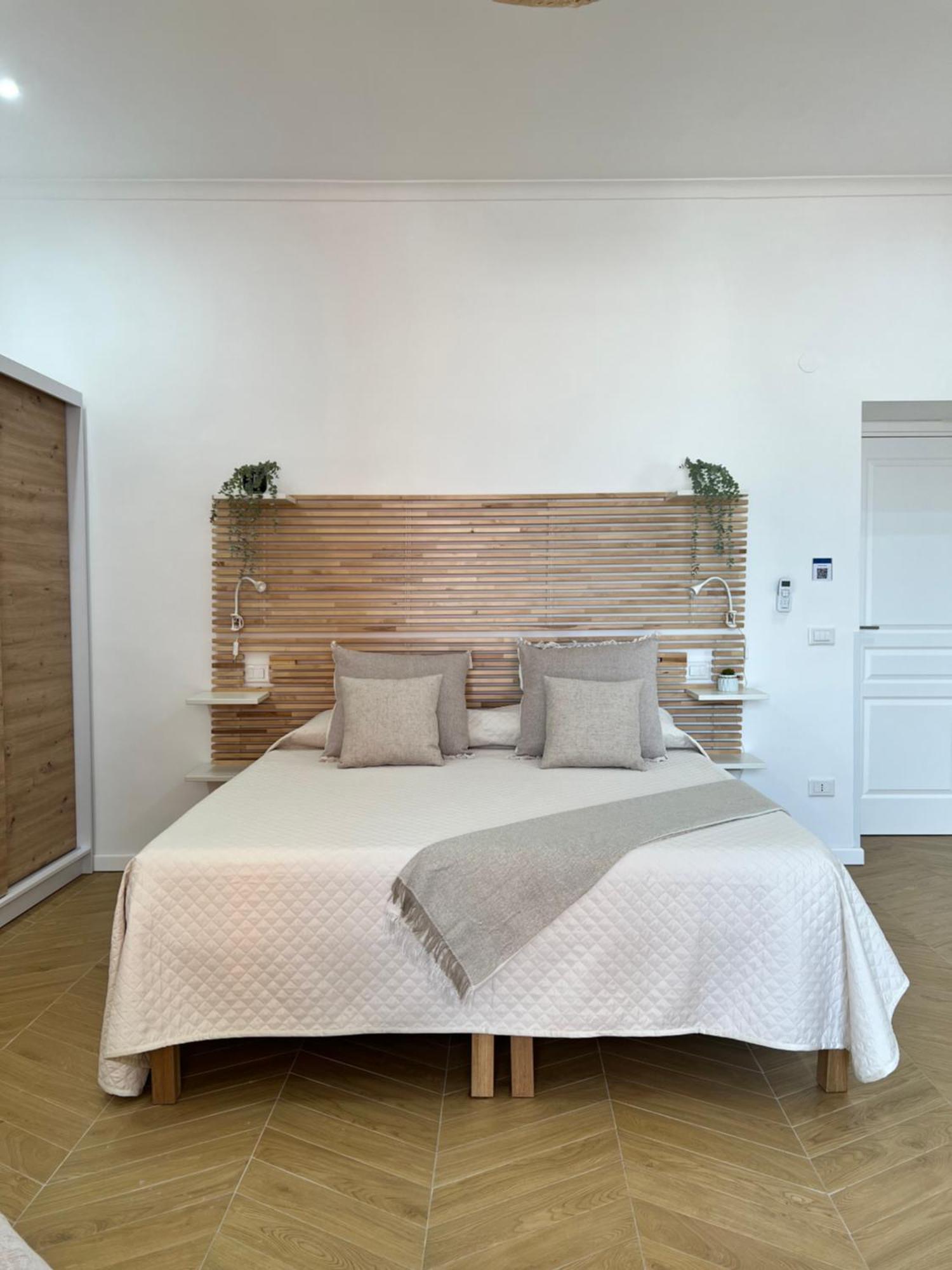 Gennarino Apartments - Panorama Suite With Balcony And Urban Loft Napoli Exterior foto