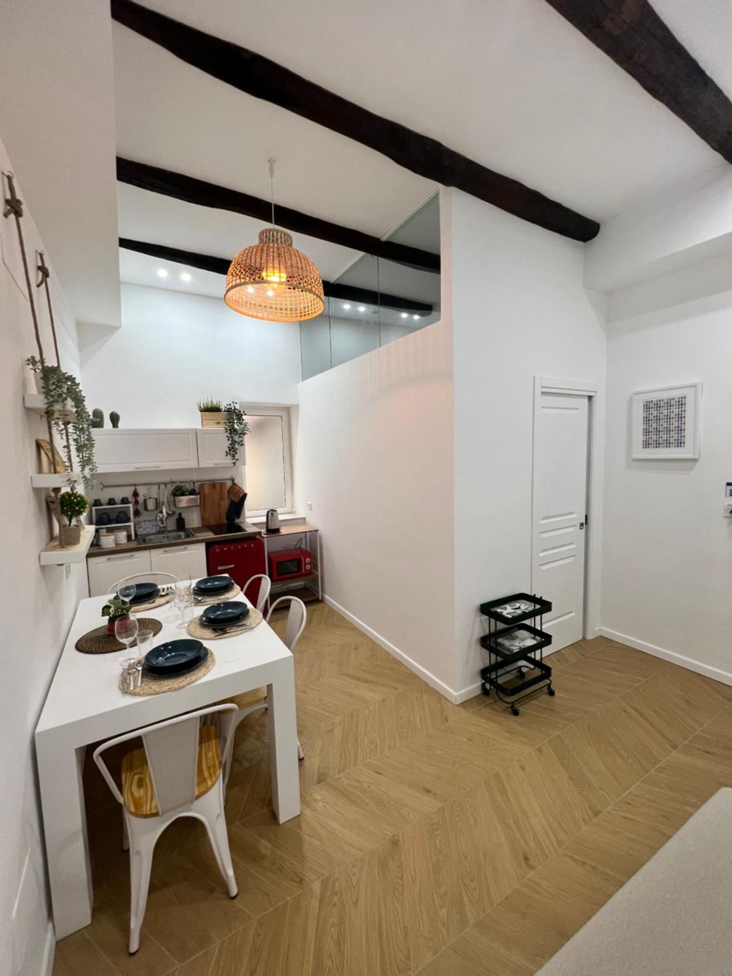 Gennarino Apartments - Panorama Suite With Balcony And Urban Loft Napoli Exterior foto