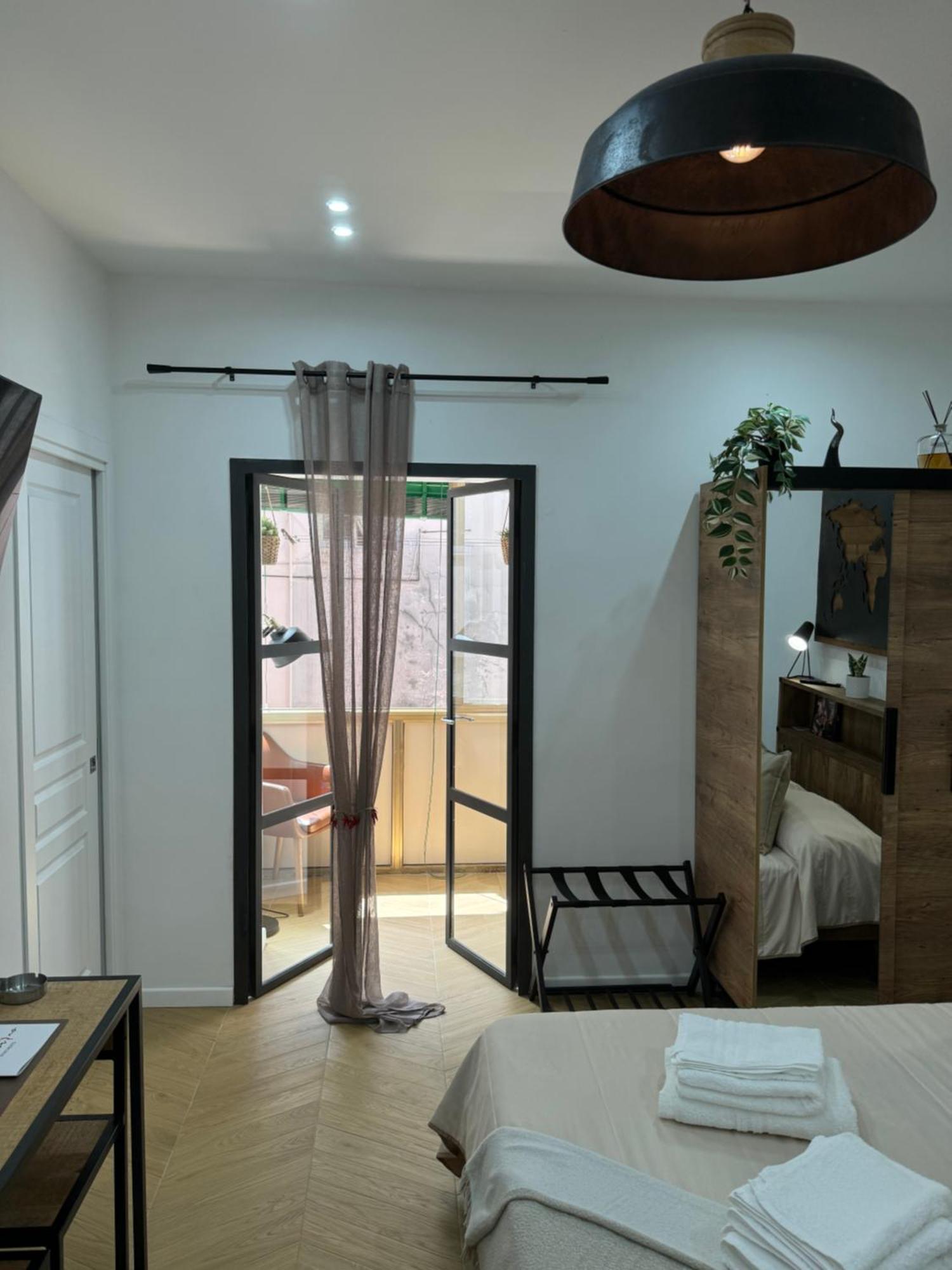 Gennarino Apartments - Panorama Suite With Balcony And Urban Loft Napoli Exterior foto