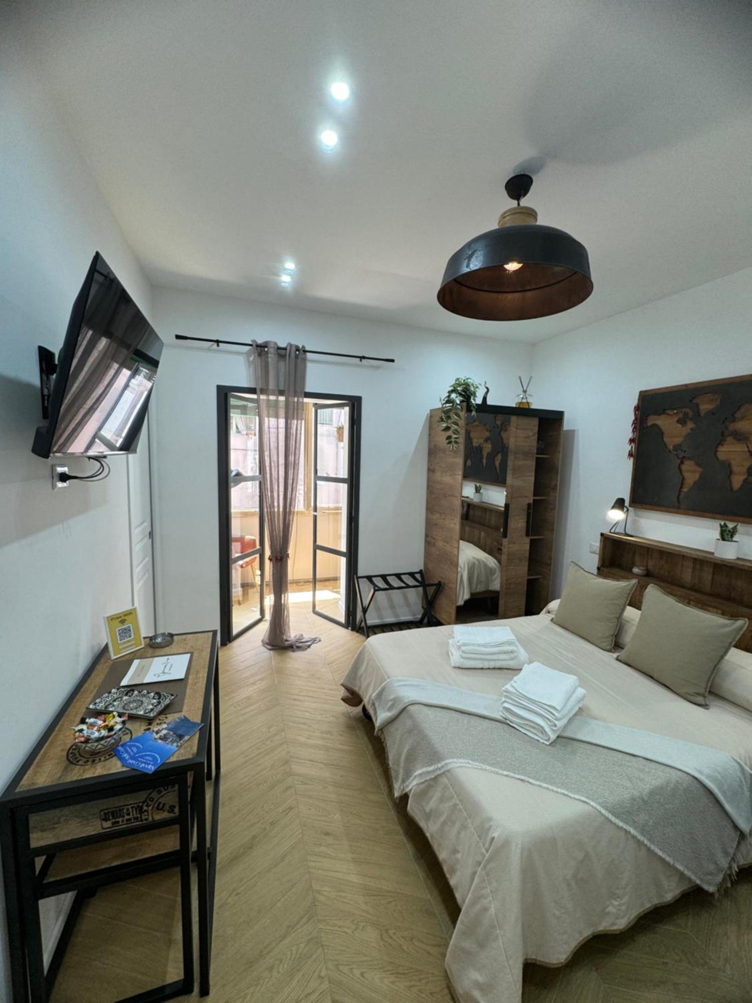 Gennarino Apartments - Panorama Suite With Balcony And Urban Loft Napoli Exterior foto